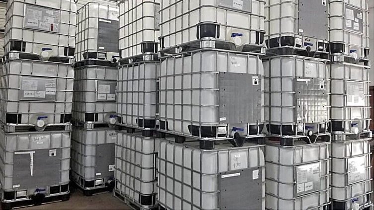 IBC totes from the Bulk business photo archive